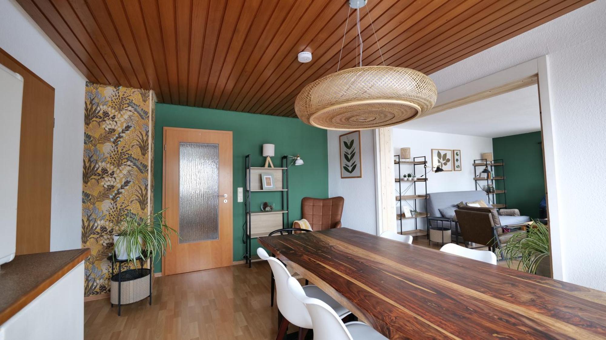 Plant Apartment Eutingen im Gau Luaran gambar