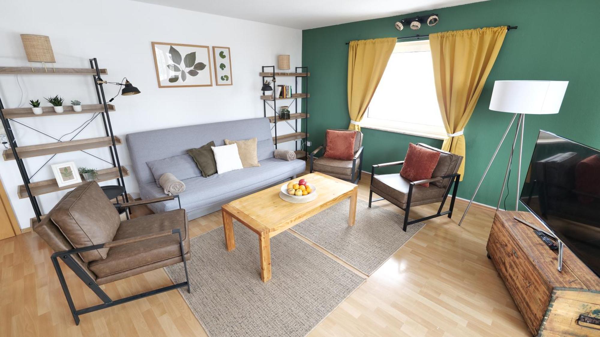 Plant Apartment Eutingen im Gau Luaran gambar