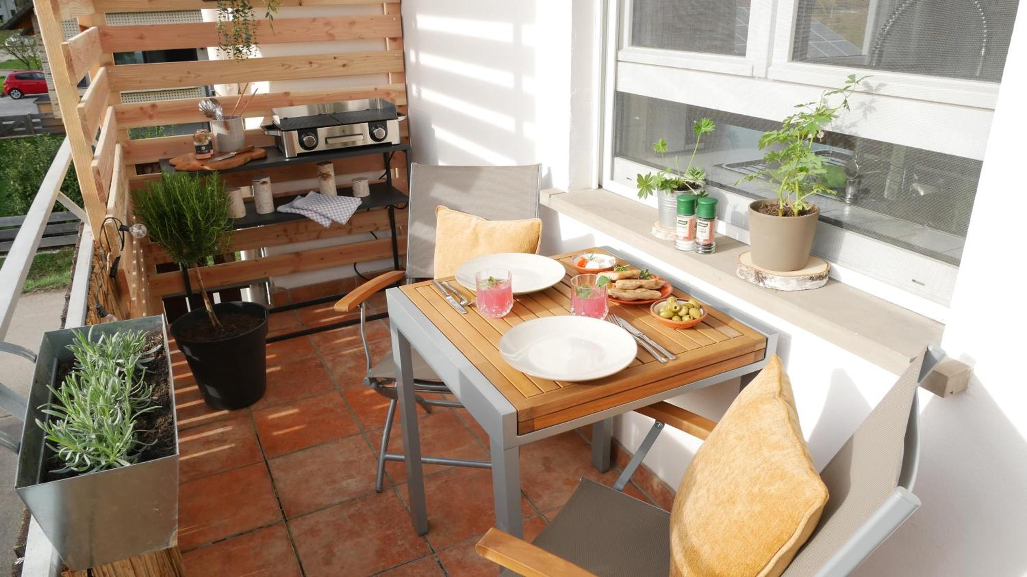 Plant Apartment Eutingen im Gau Luaran gambar
